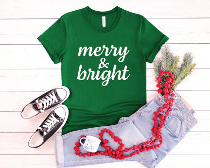 Merry & Bright T-Shirt green